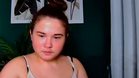 Snapshot of isabellcharm chatting on October 12, 2025, 3:00 pm Isabell online show from October 12, 2025, 3:00 pm