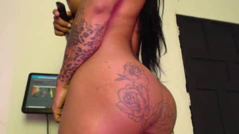 isabelldollts online show from March 16, 2026, 3:23 am