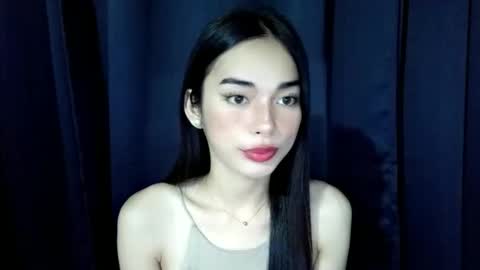 Isabelle online show from October 7, 2025, 10:45 am