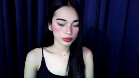 Isabelle online show from November 18, 2025, 2:54 pm