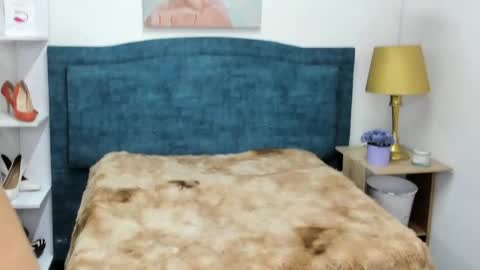 Snapshot of isadoravex chatting on April 15, 2026, 12:45 pm Isabel online show from April 15, 2026, 12:45 pm