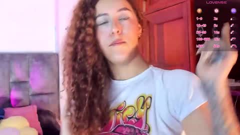 Isabela  online show from November 21, 2025, 5:28 am