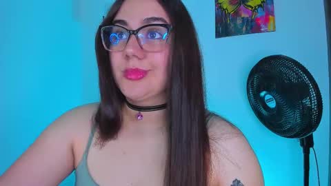 Isa online show from February 16, 2025, 10:10 pm