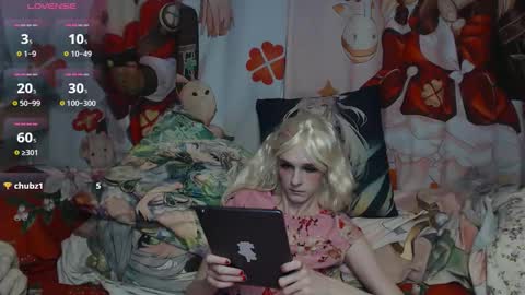 Sele online show from September 8, 2025, 9:14 pm