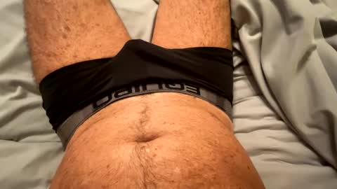 isemencum18 online show from December 20, 2024, 1:00 pm