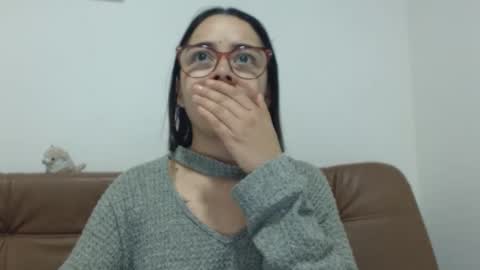 Emma online show from October 16, 2025, 3:51 am