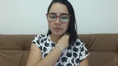 Emma online show from October 27, 2025, 2:37 am