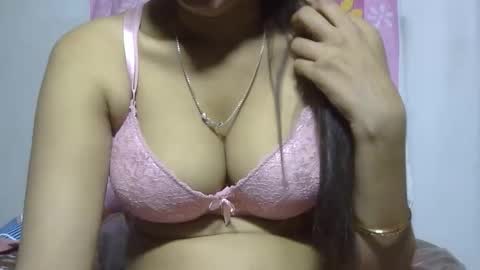 ishika_ishu online show from May 18, 2026, 5:30 pm