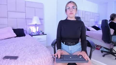 Pauli online show from January 18, 2026, 1:09 am