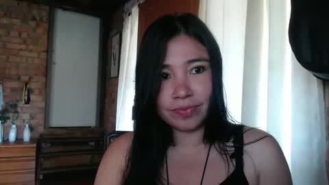 Snapshot of isis_moon88 chatting on November 5, 2025, 2:39 pm isis online show from November 5, 2025, 2:39 pm