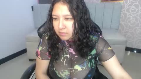 isla_ch online show from July 10, 2026, 8:00 pm