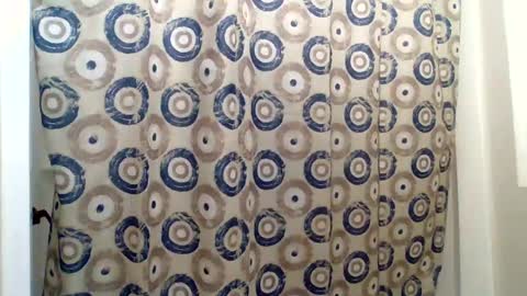 islandmaker online show from October 27, 2025, 8:07 am