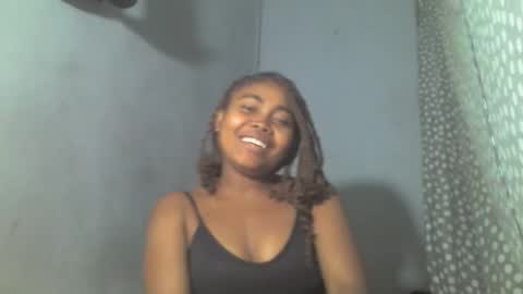ismayrah online show from May 15, 2026, 11:34 pm