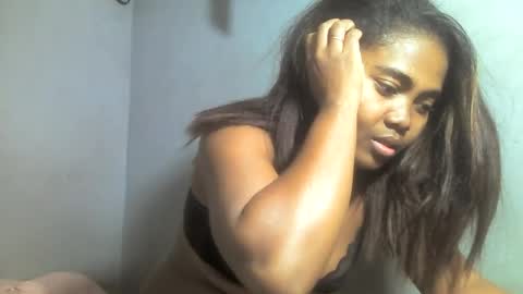 Snapshot of ismayrah chatting on June 14, 2026, 6:54 pm ismayrah online show from June 14, 2026, 6:54 pm