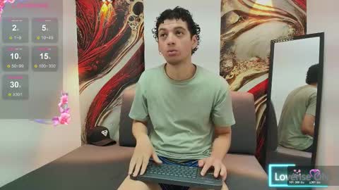 Snapshot of israel_gray chatting on November 5, 2025, 7:25 pm Israel online show from November 5, 2025, 7:25 pm