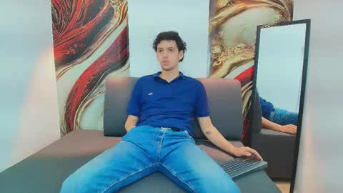 Snapshot of israel_gray chatting on November 7, 2025, 7:47 pm Israel online show from November 7, 2025, 7:47 pm