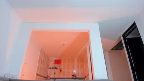 Isabella  online show from January 5, 2026, 8:45 pm