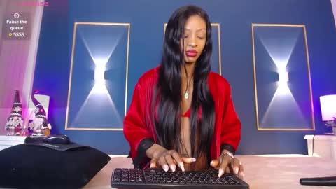 Isabelle online show from December 27, 2024, 12:34 pm