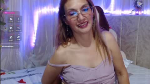 Snapshot of italagomez chatting on December 13, 2024, 12:20 am Itala Gomez online show from December 13, 2024, 12:20 am