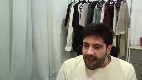 italianboybcn online show from January 13, 2026, 6:29 am