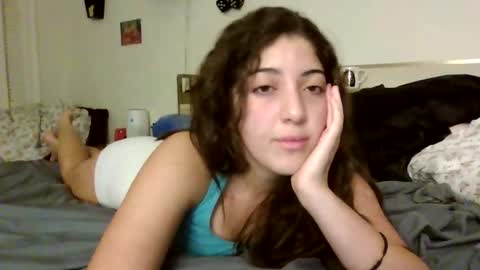 ItalianKitty online show from March 12, 2026, 2:39 am