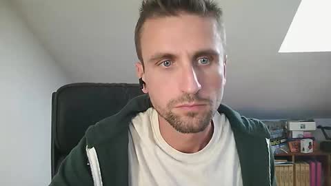 italiano116116 online show from October 10, 2025, 1:21 pm