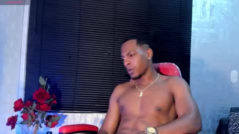 itanxfor online show from November 8, 2025, 3:39 am