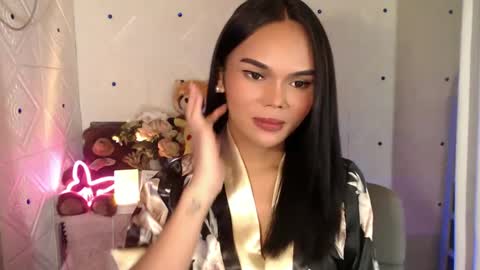 Snapshot of itgirl_cathy chatting on February 13, 2025, 10:22 pm CathCathy online show from February 13, 2025, 10:22 pm