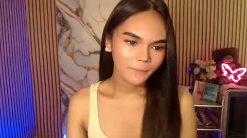 Snapshot of itgirl_cathy chatting on March 11, 2025, 12:33 am CathCathy online show from March 11, 2025, 12:33 am