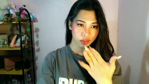 its_chloe20 online show from July 1, 2026, 4:58 am