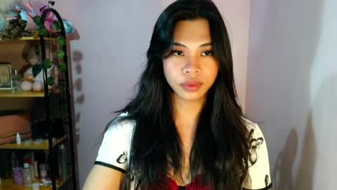 its_chloe20 online show from July 4, 2026, 1:17 pm
