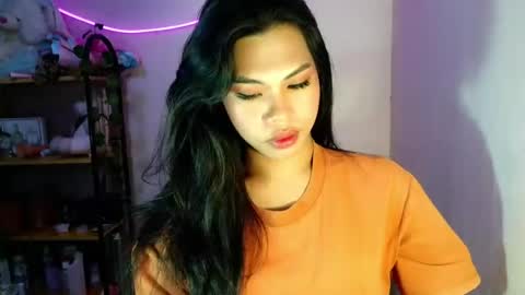 its_chloe20 online show from July 8, 2026, 1:04 pm