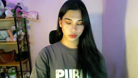 its_chloe20 online show from July 17, 2026, 2:13 pm
