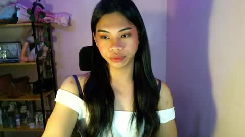 its_chloe20 online show from July 19, 2026, 6:33 pm