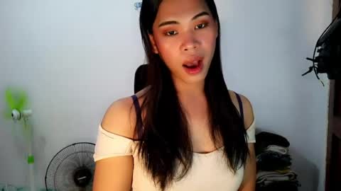 its_chloe20 online show from July 30, 2026, 10:14 am