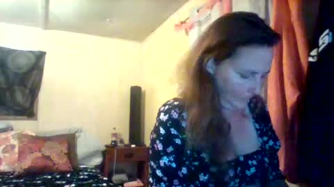 its kimber online show from October 6, 2025, 12:02 pm