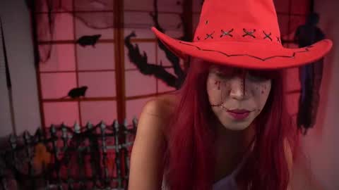 Snapshot of its_lola chatting on November 1, 2025, 2:02 am online show from November 1, 2025, 2:02 am