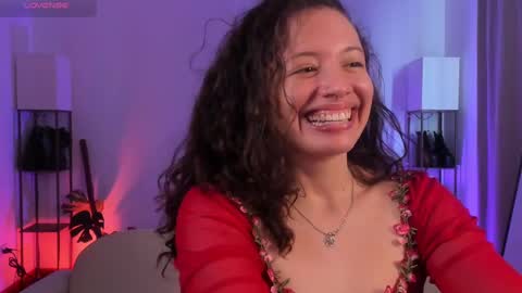 Snapshot of its_marie chatting on November 14, 2025, 6:28 pm Maria online show from November 14, 2025, 6:28 pm