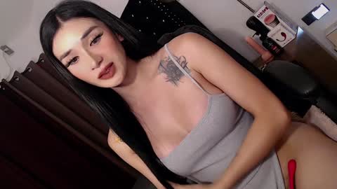 Snapshot of its_me_khalifa chatting on January 25, 2025, 6:13 pm MARIA LABO online show from January 25, 2025, 6:13 pm