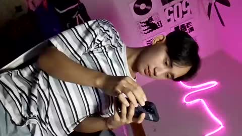 its_saya online show from June 15, 2026, 3:09 am