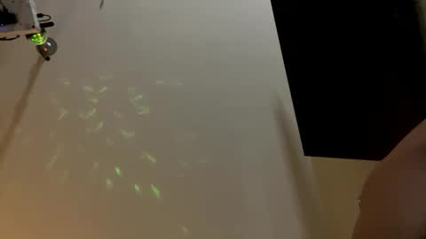 itsalic3 online show from November 8, 2025, 9:35 pm