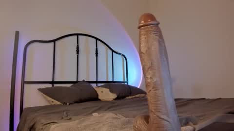 Snapshot of itsbellax chatting on November 19, 2025, 12:38 pm Isabella online show from November 19, 2025, 12:38 pm