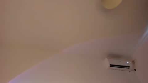 Snapshot of itsbellax chatting on February 25, 2026, 2:59 pm Isabella online show from February 25, 2026, 2:59 pm