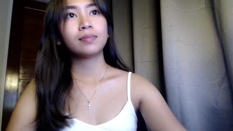 Snapshot of itscandygurl chatting on March 11, 2025, 5:57 pm Candy online show from March 11, 2025, 5:57 pm