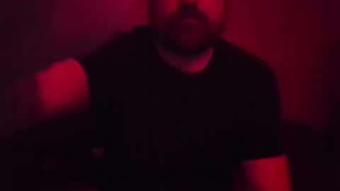 itsjustavibeouthere online show from May 4, 2026, 6:09 am