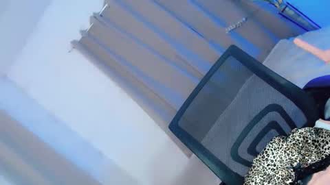 itsme_jenny online show from October 30, 2025, 12:01 am