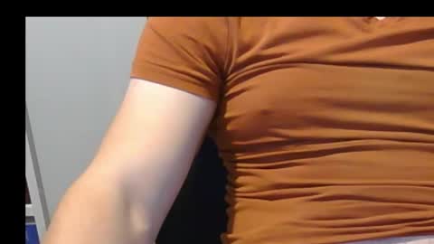 itsmealexp123 online show from February 8, 2026, 3:26 pm