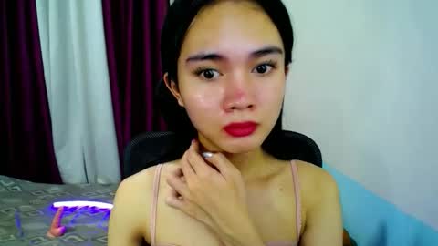 itsmeloveypinay online show from November 19, 2025, 6:41 pm