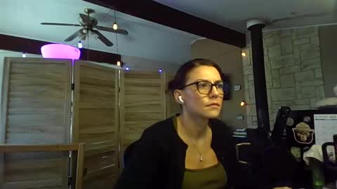 Snapshot of itsmesophie_x chatting on October 28, 2025, 4:53 pm ItsMeSophie X online show from October 28, 2025, 4:53 pm