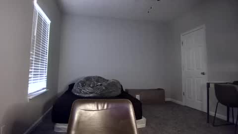 Snapshot of itstarzan chatting on December 17, 2024, 7:37 pm TARZAN online show from December 17, 2024, 7:37 pm